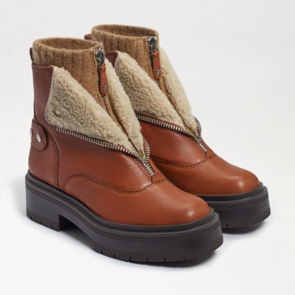 NWT Linds Zipper Chelsea Boot Tawny Brown Leather / Size 7 - Picture 4 of 4